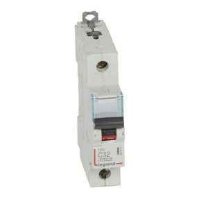 Wyłącznik nadprądowy S 301 1P C 32A 6000A serii DX3 | 407673 Legrand Wyłącznik nadprądowy S 301 1P C 32A 6000A serii DX3 | 407673 Legrand
