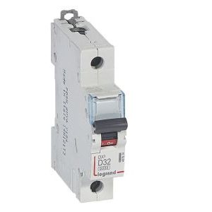 Wyłącznik nadprądowy S 301 1P D 32A 6000A serii DX3 | 407974 Legrand Wyłącznik nadprądowy S 301 1P D 32A 6000A serii DX3 | 407974 Legrand