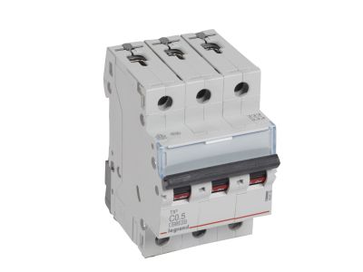 Wyłącznik nadprądowy S303 3P C 0,5A 6kA serii TX3 | 403536 Legrand